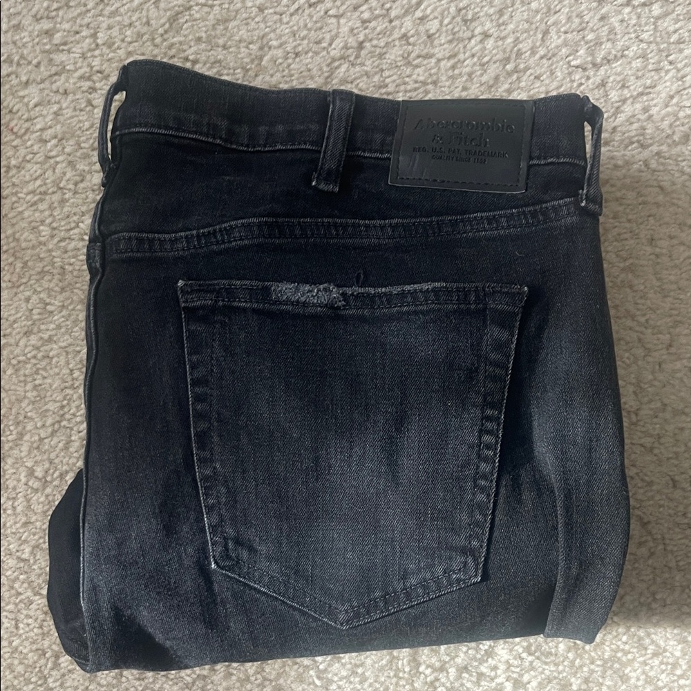 Abercrombie & Fitch Men's Dark Gray Jeans